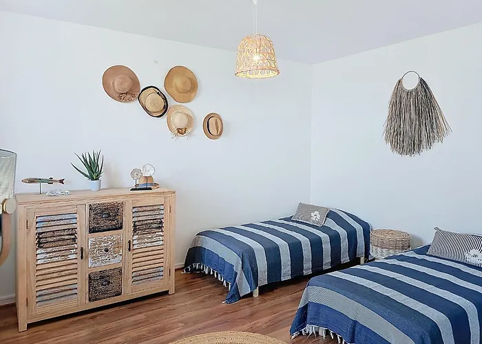 Du Port-5 By Interhome *